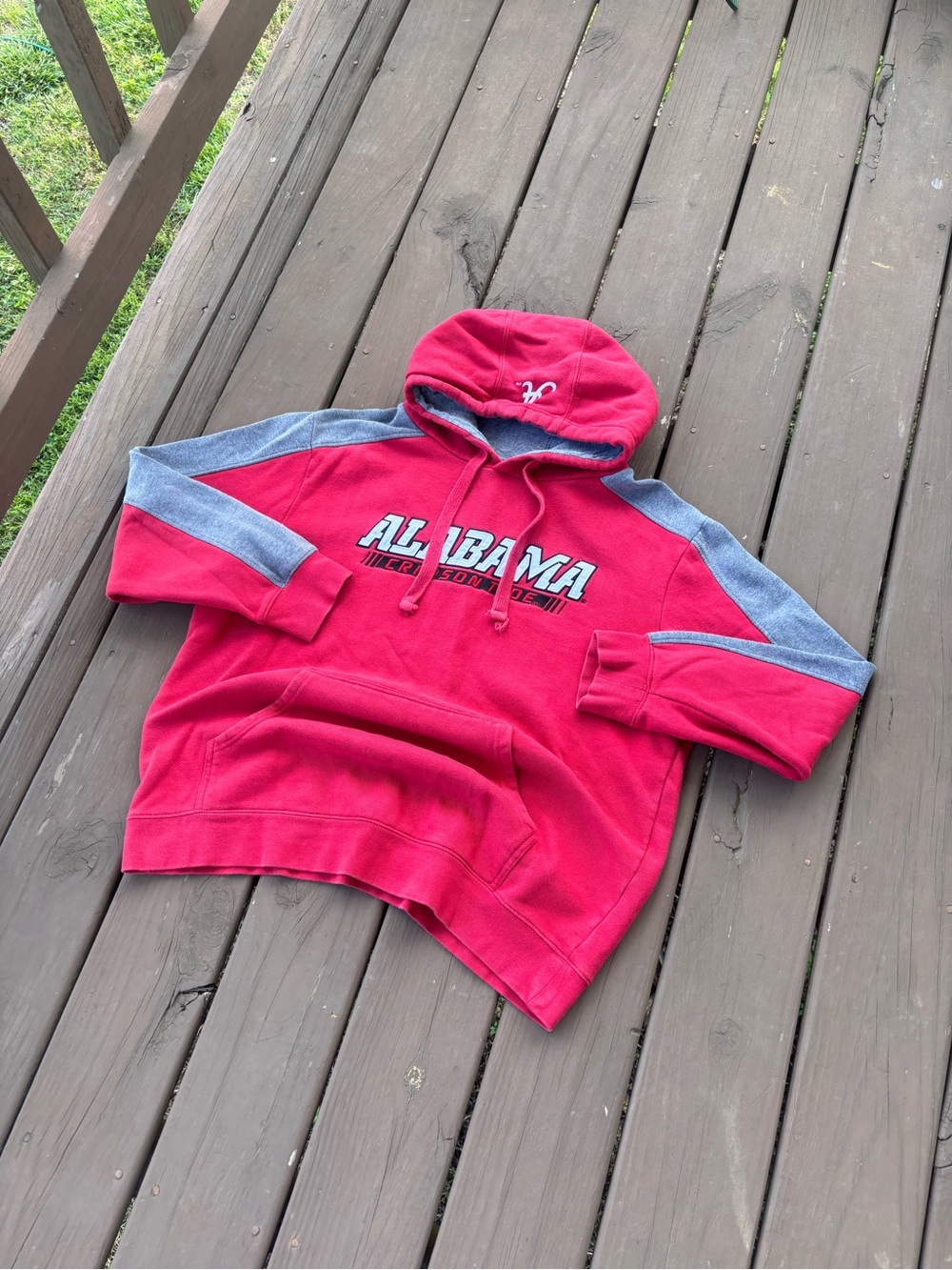 Alabama Crimson Tide Hoodie Men’s L Red Grey Colorblock